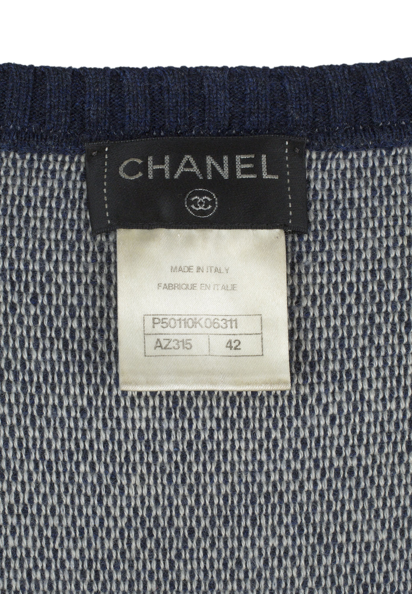 Темно-синий свитер Chanel с принтом