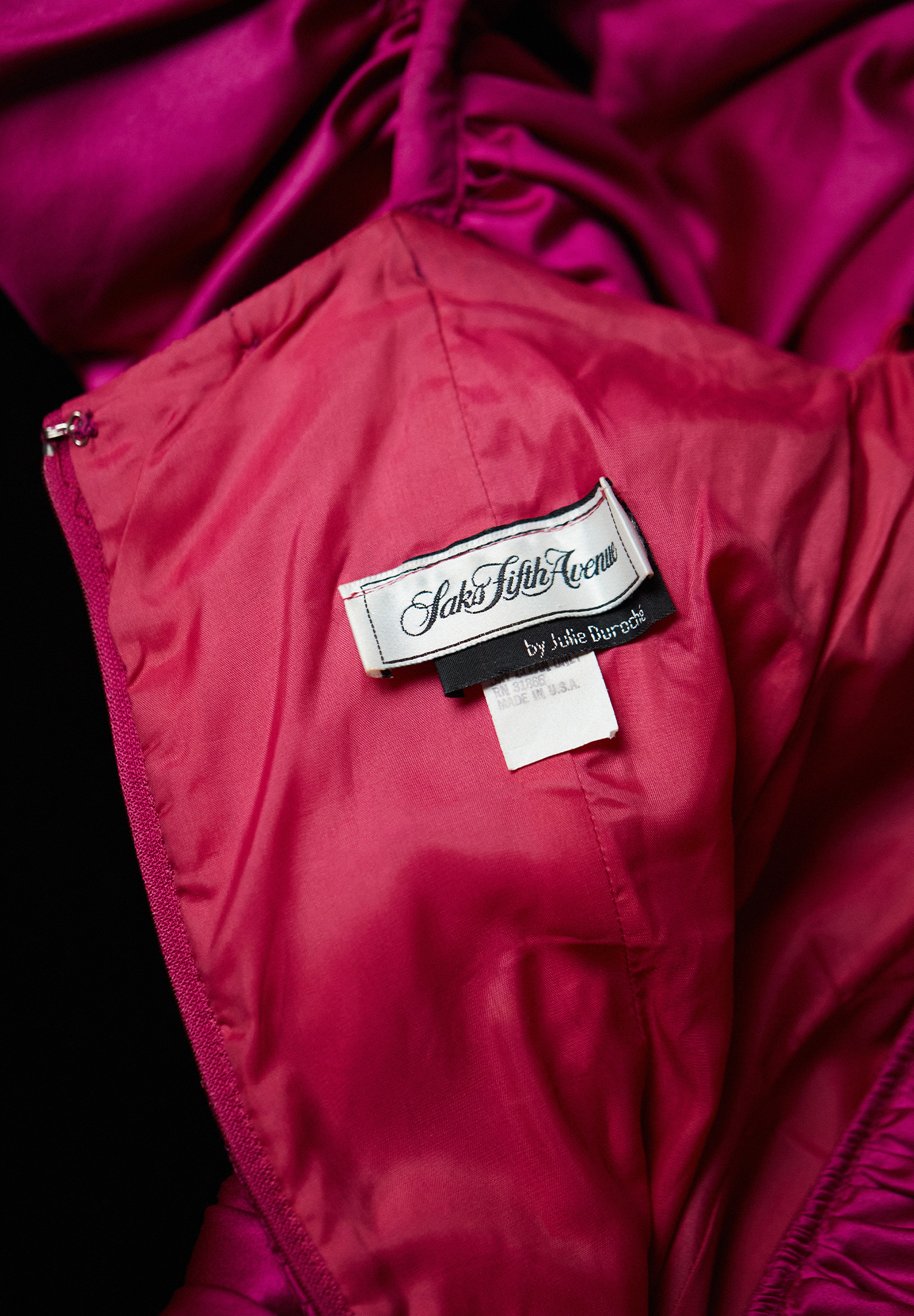 Платье Saks Fifth Avenue с драпировкой