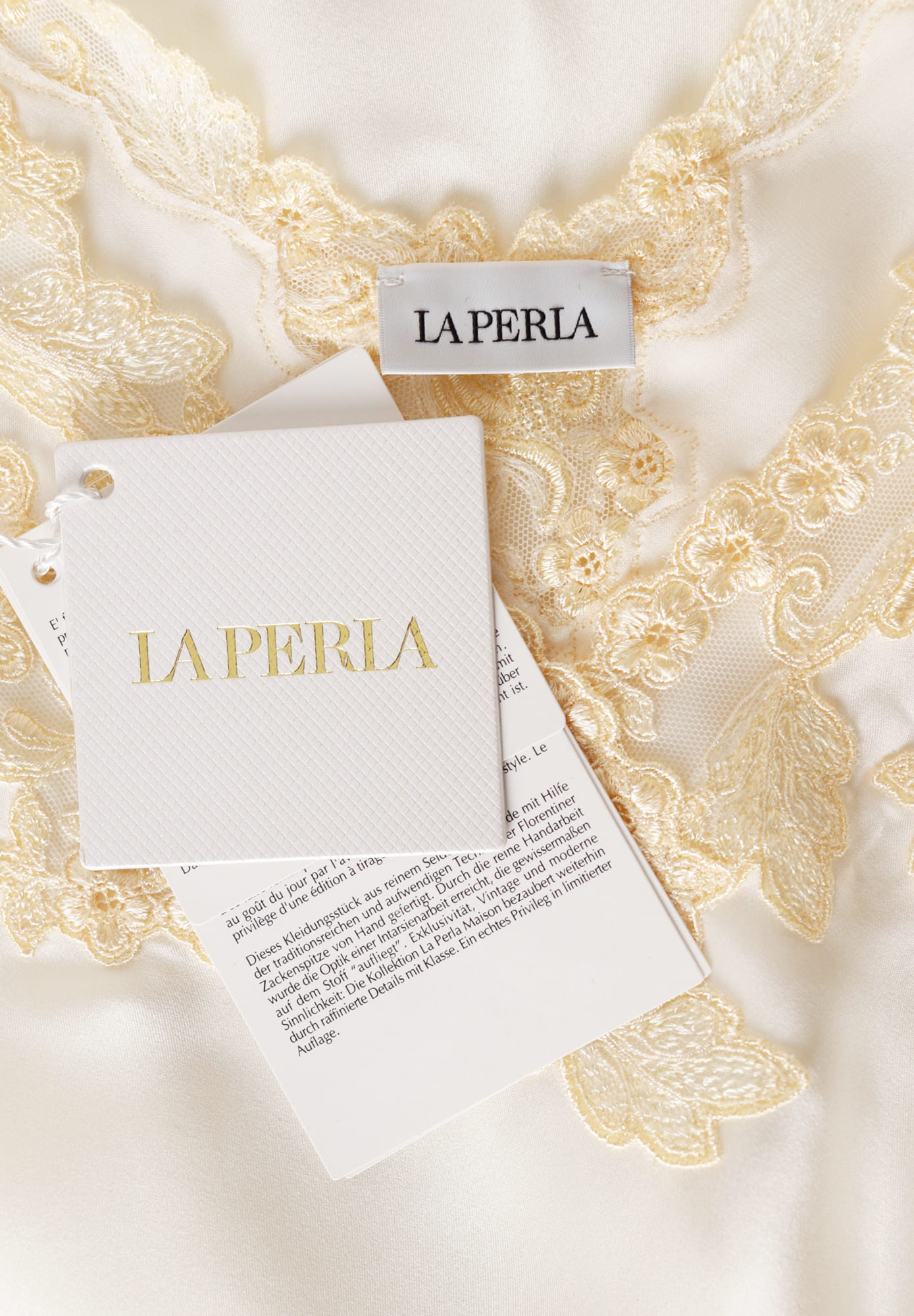Шелковое платье La Perla с кружевом