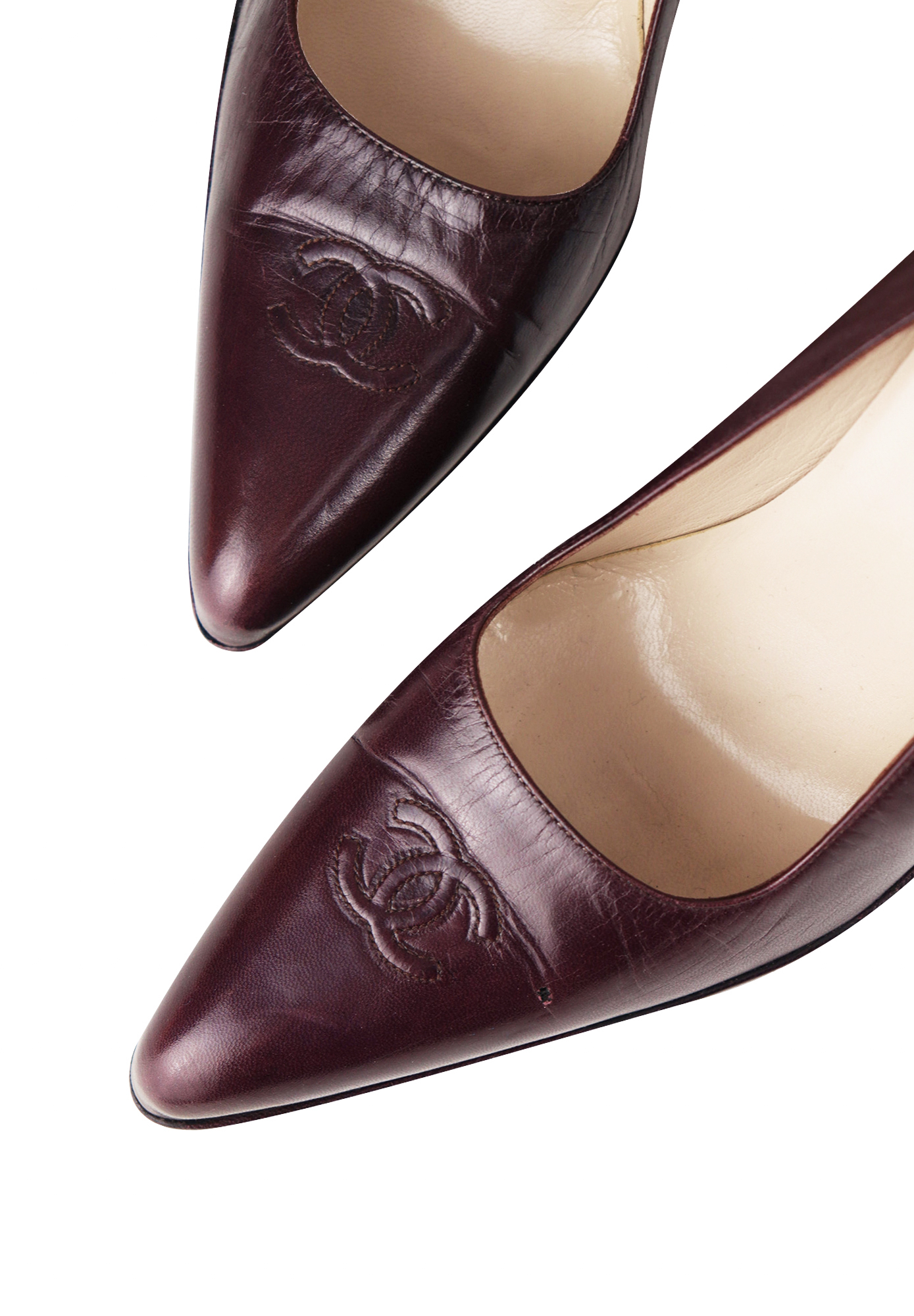 Туфли Chanel с логотипом