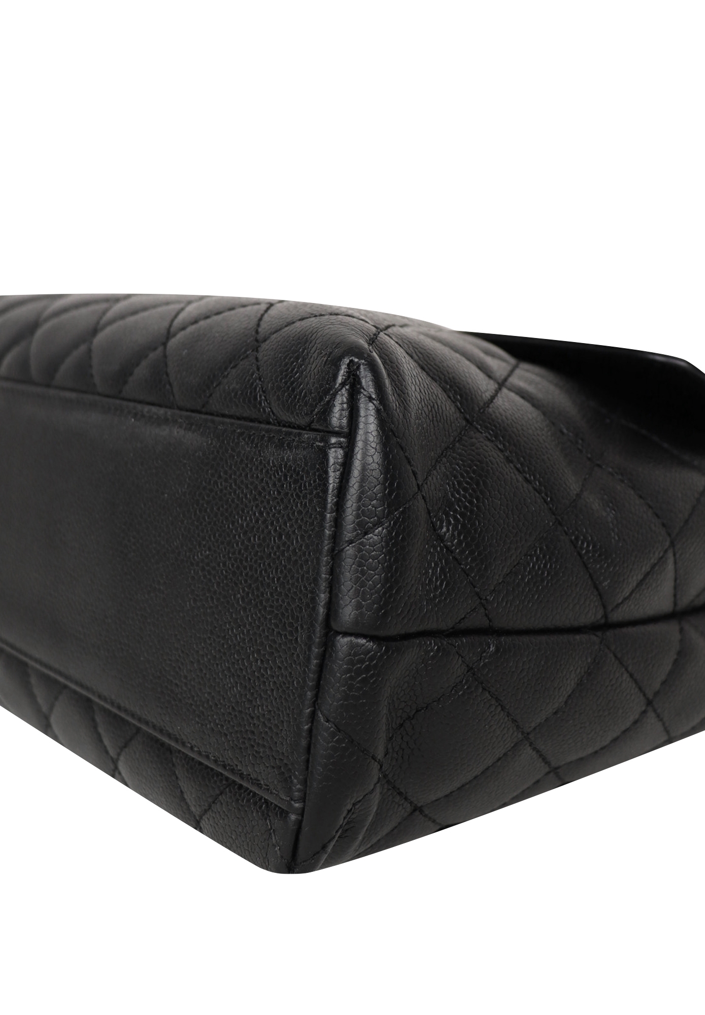 Стеганая сумка Chanel Kelly Flap