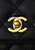 Стеганая сумка Chanel Kelly Flap
