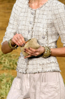 Чёрно-белый жакет Chanel