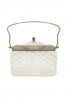 Хрустальный сундучок с ручкой и крышкой