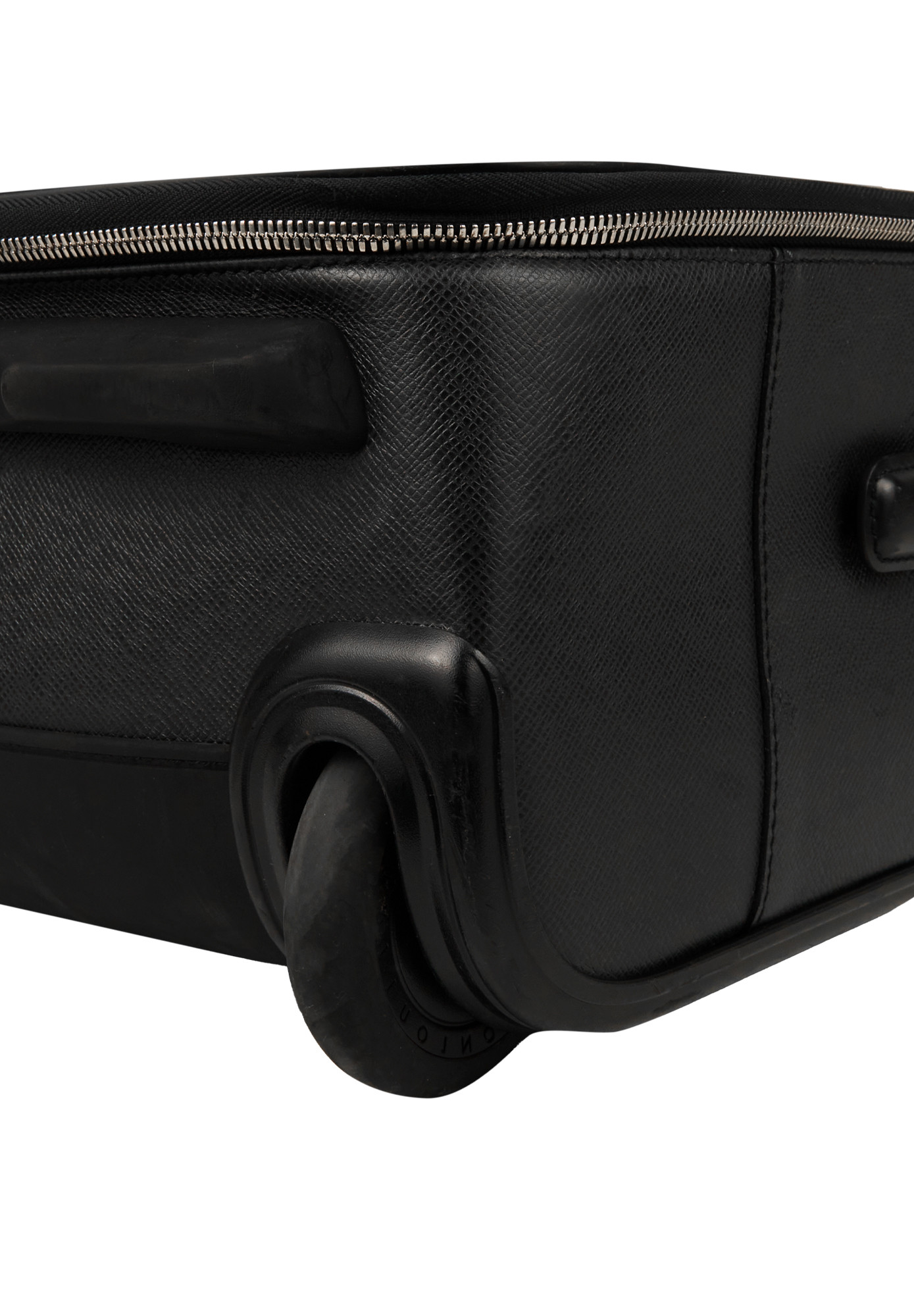 Чемодан Louis Vuitton Pégase Black Taiga Leather 55 