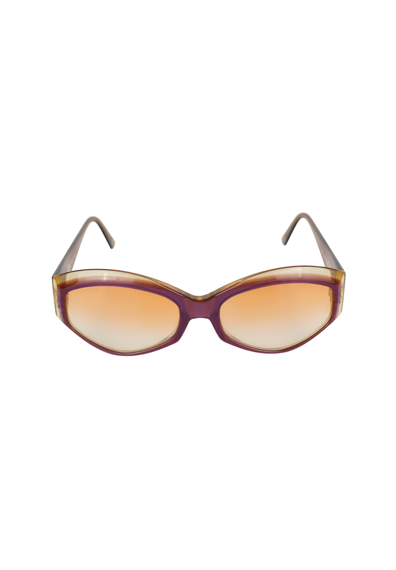 Солнцезащитные очки Chanel в цветной оправе