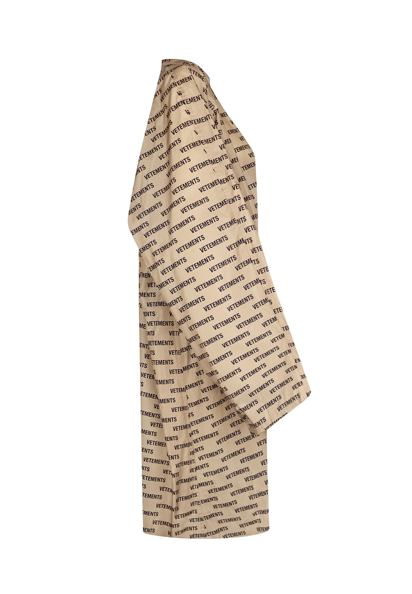 Бежевый плащ Vetements с надписями