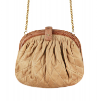 Кожаная сумочка Chanel