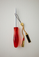 Брелок Chanel Rouge Allure