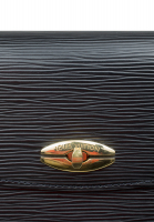 Черная кожаная сумка Louis Vuitton 