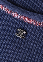 Темно-синее платье Chanel с цветной оторочкой