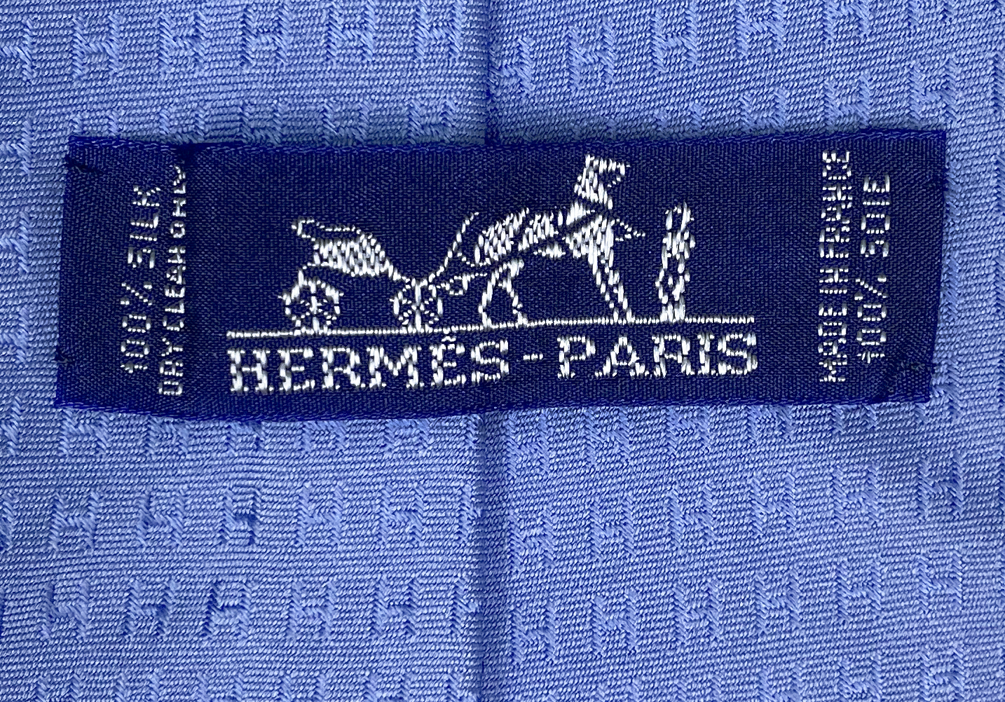Шелковый галстук Hermès голубого цвета