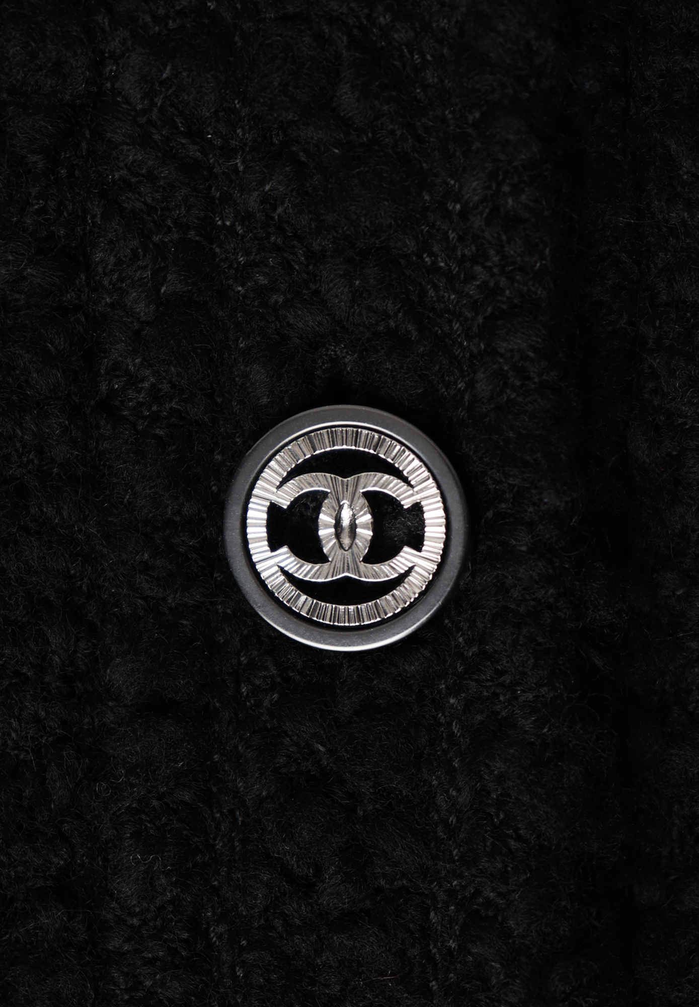 Черное платье Chanel из твида