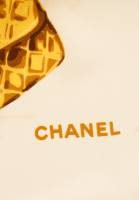 Белый платок Chanel с принтом