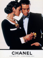 Браслет Chanel с жемчужинами и кабошонами Gripoix