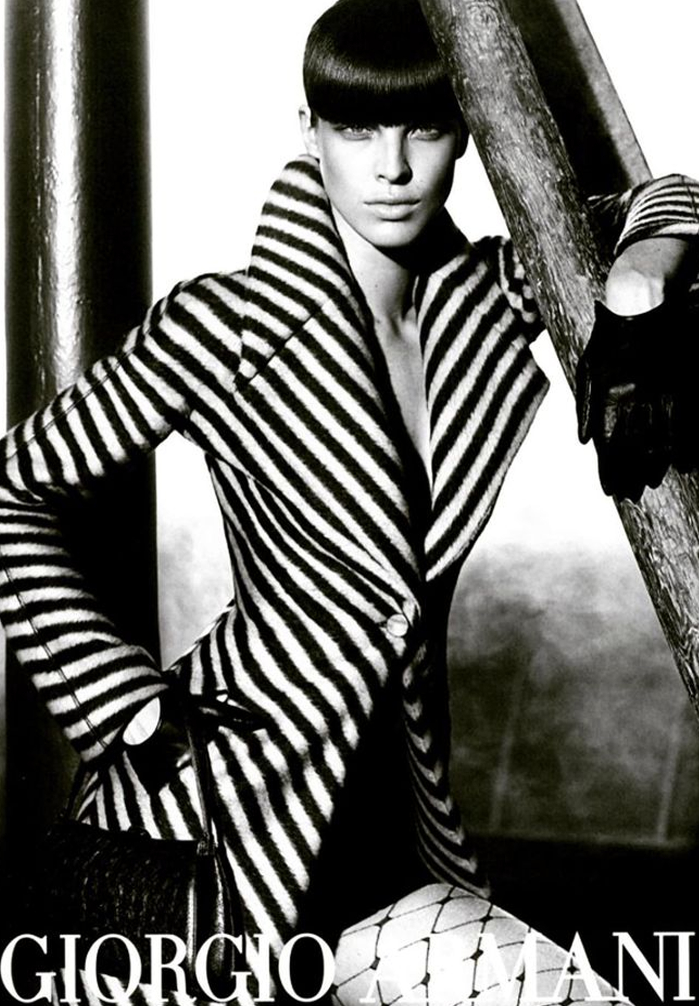 Пальто Giorgio Armani в полоску