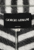 Пальто Giorgio Armani в полоску