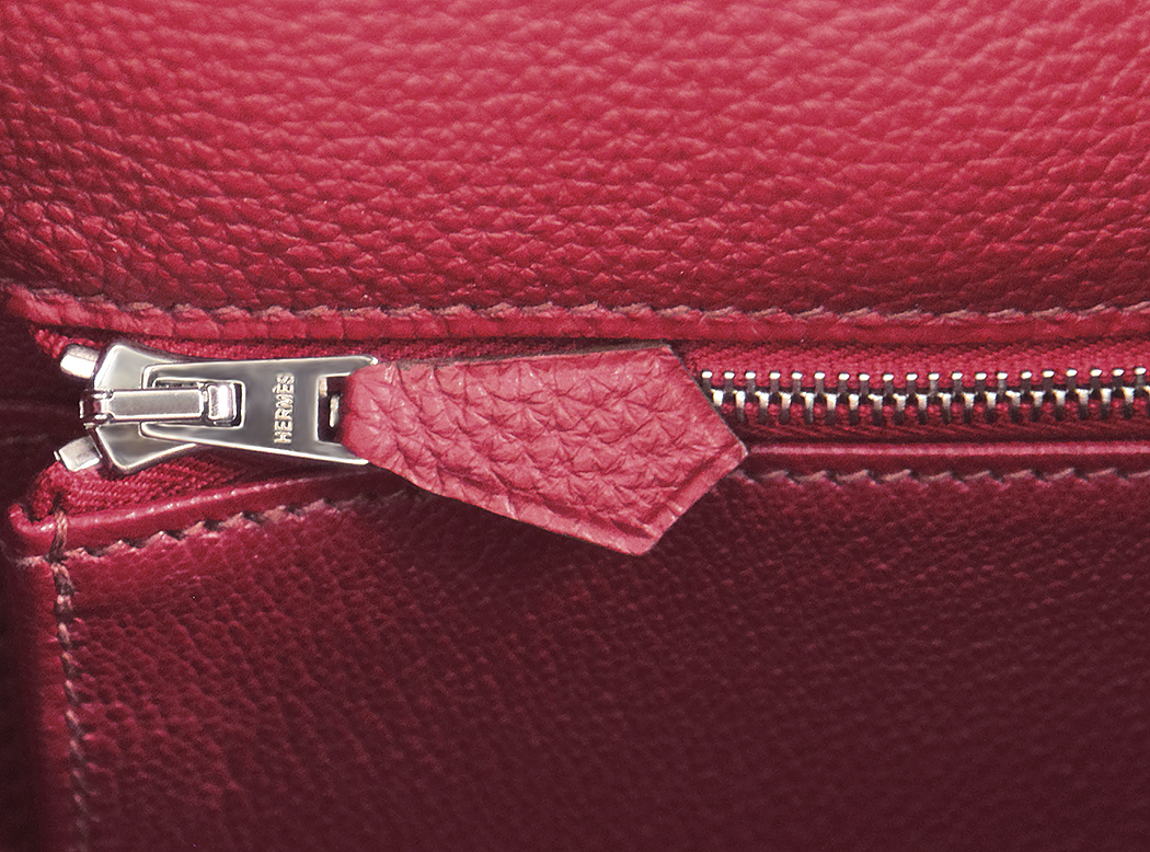 Брусничная сумка Hermès So-Kelly 22 в коже Togo