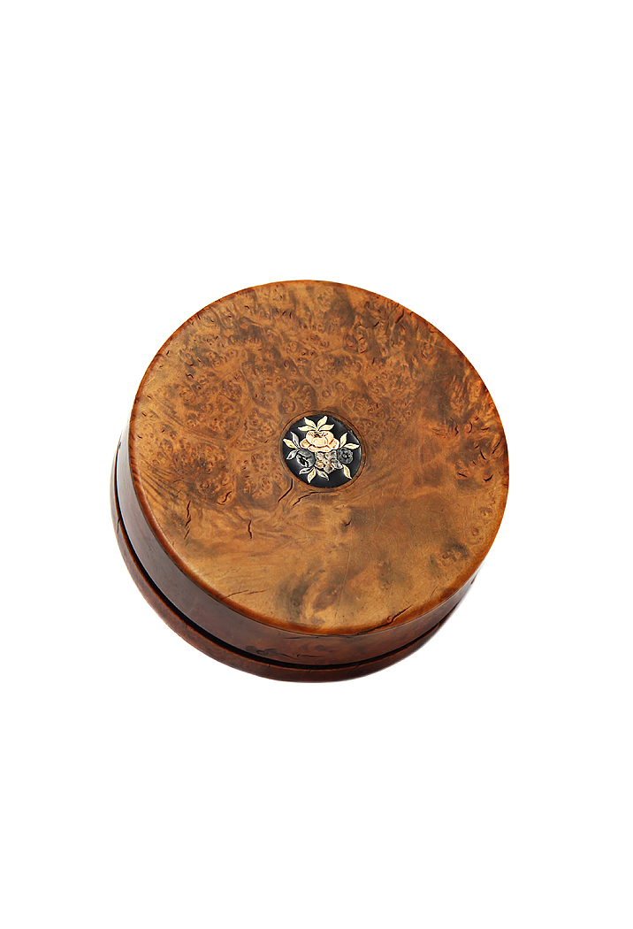 Французская шкатулка с цветами