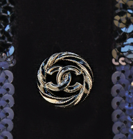 Укороченный кардиган Chanel с пайетками