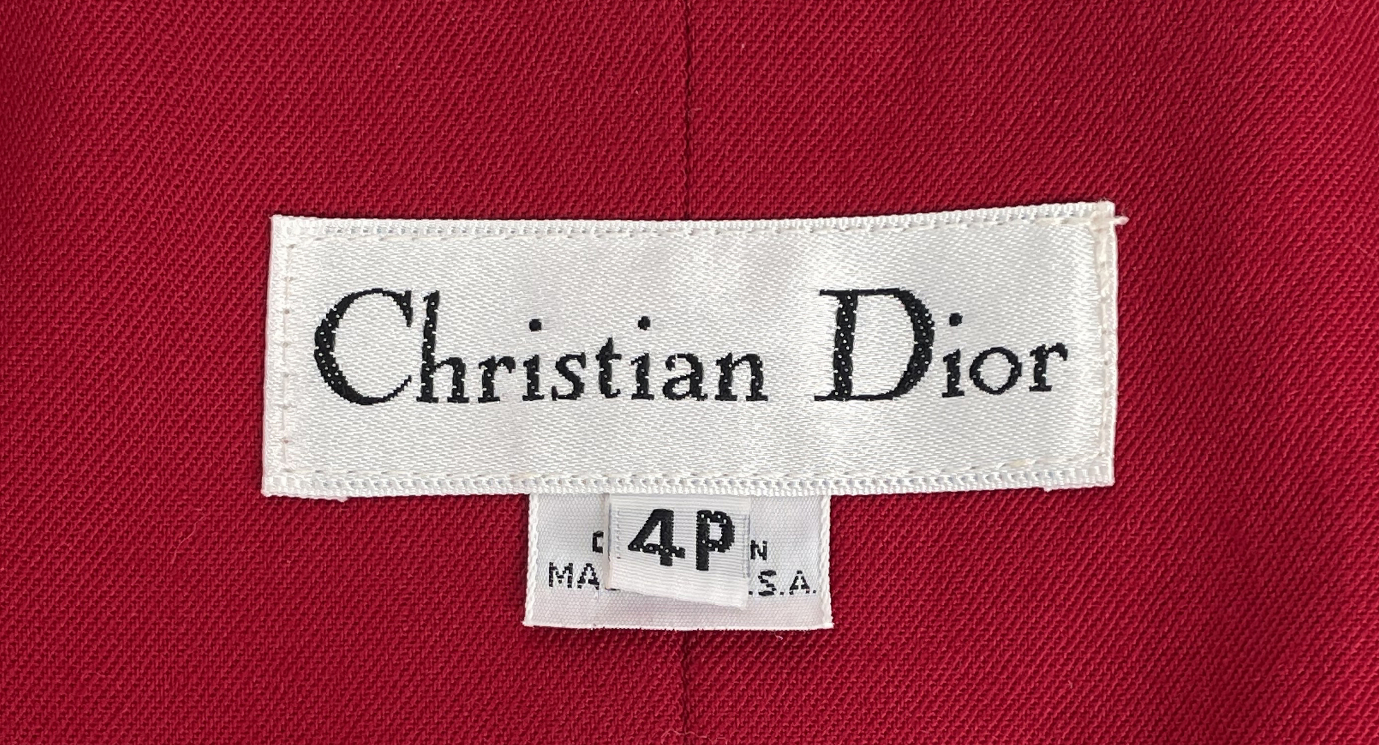 Красный жакет Christian Dior