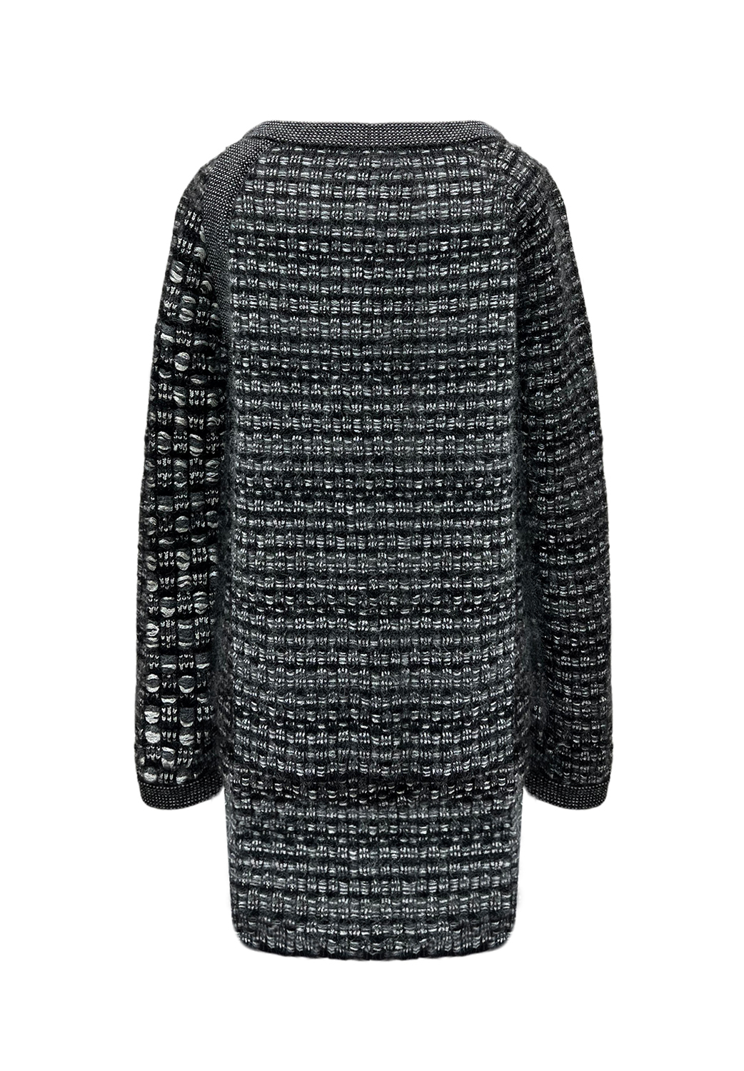 Серый костюм Chanel