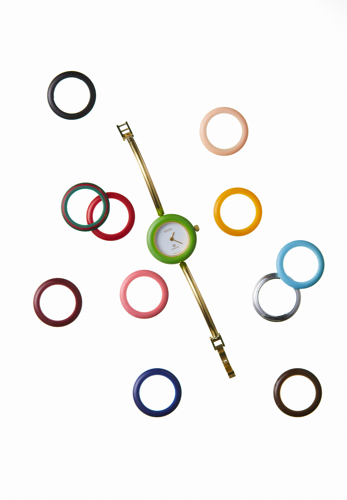 Часы Gucci с разноцветными сменными безелями