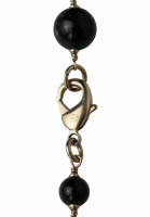 Черное колье Chanel с логотипами