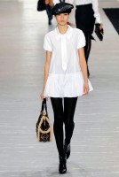 Темно-синее платье Louis Vuitton 