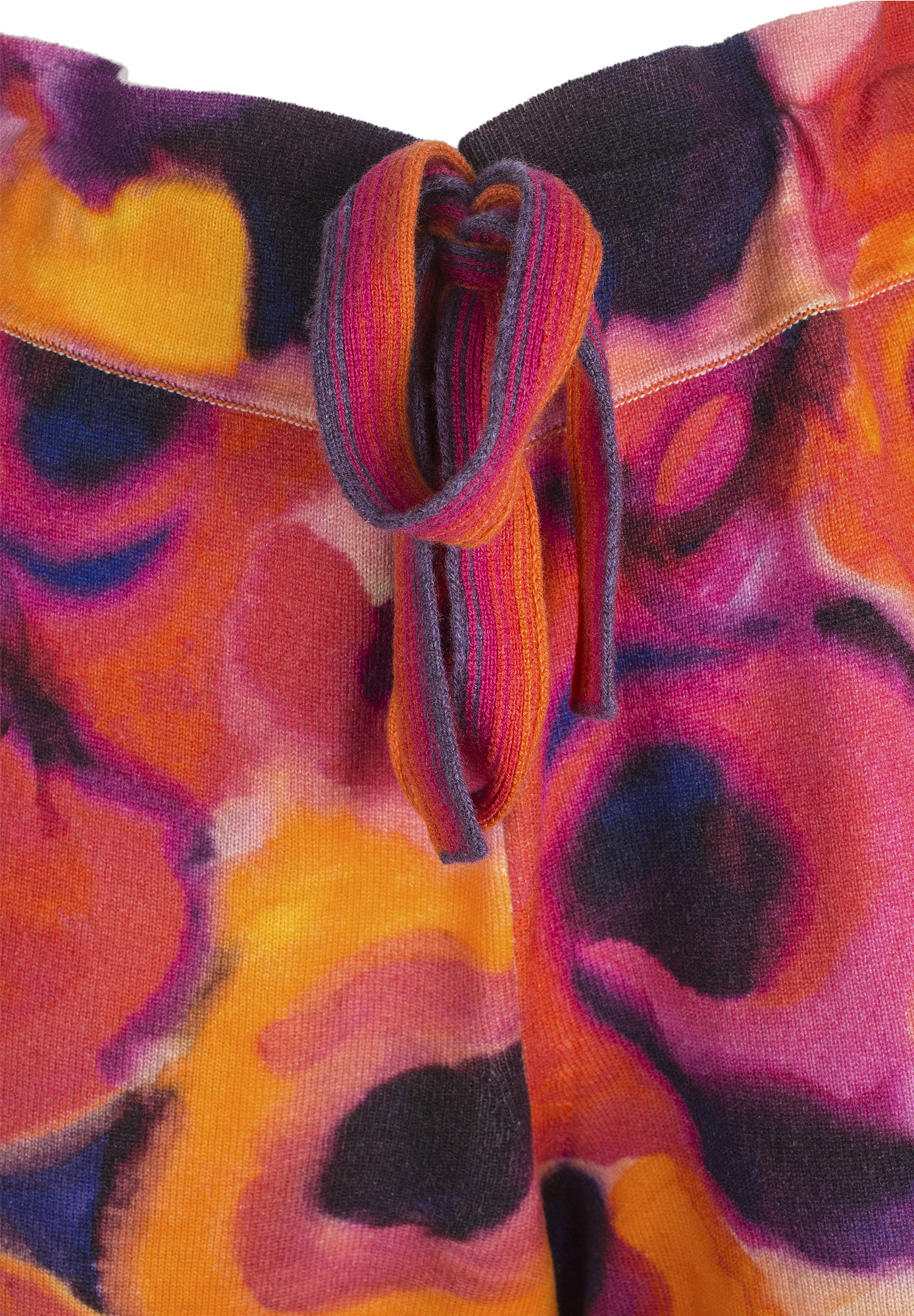 Кашемировые брюки Chanel 