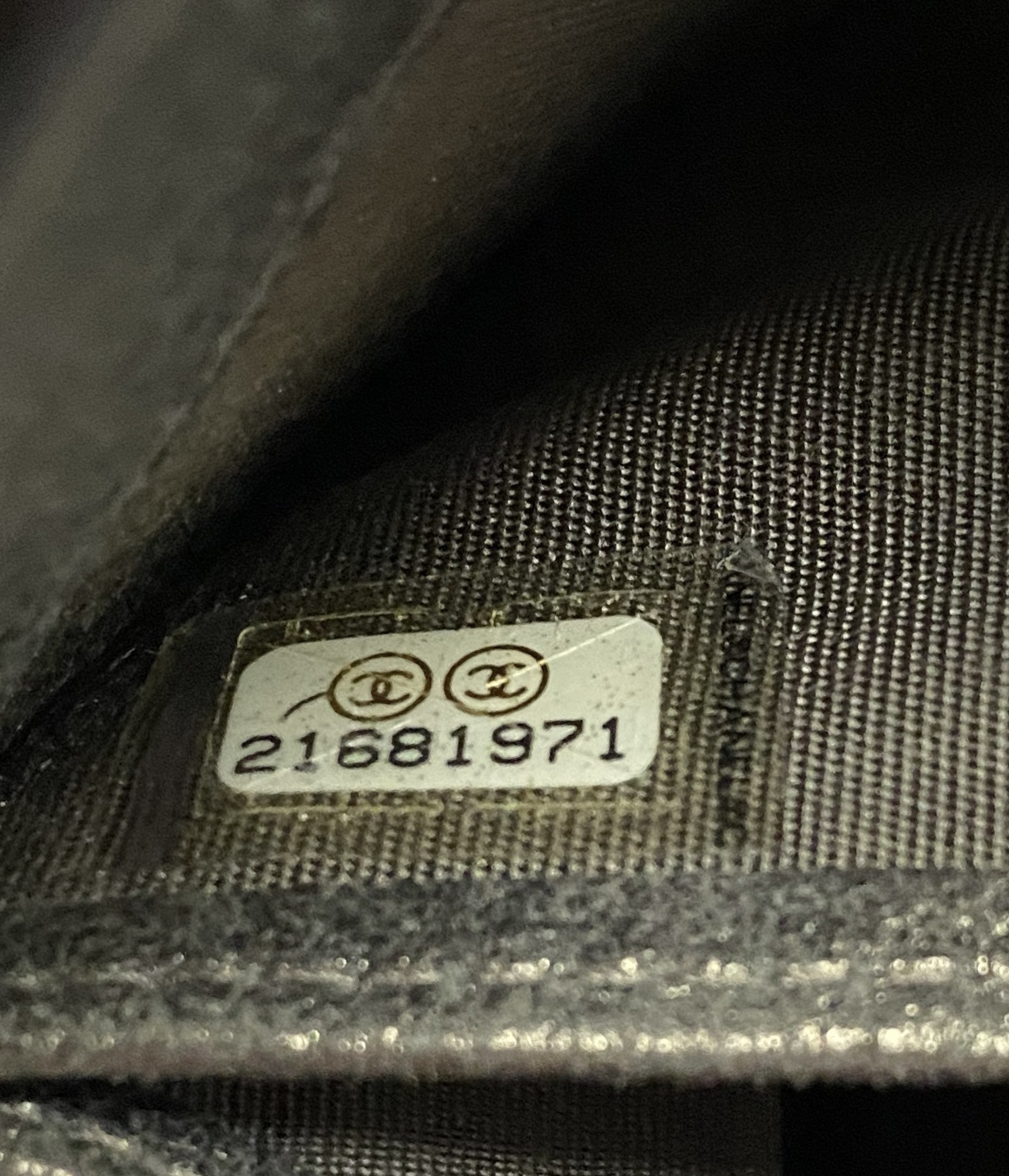 Кошелек на молнии Chanel с камелиями