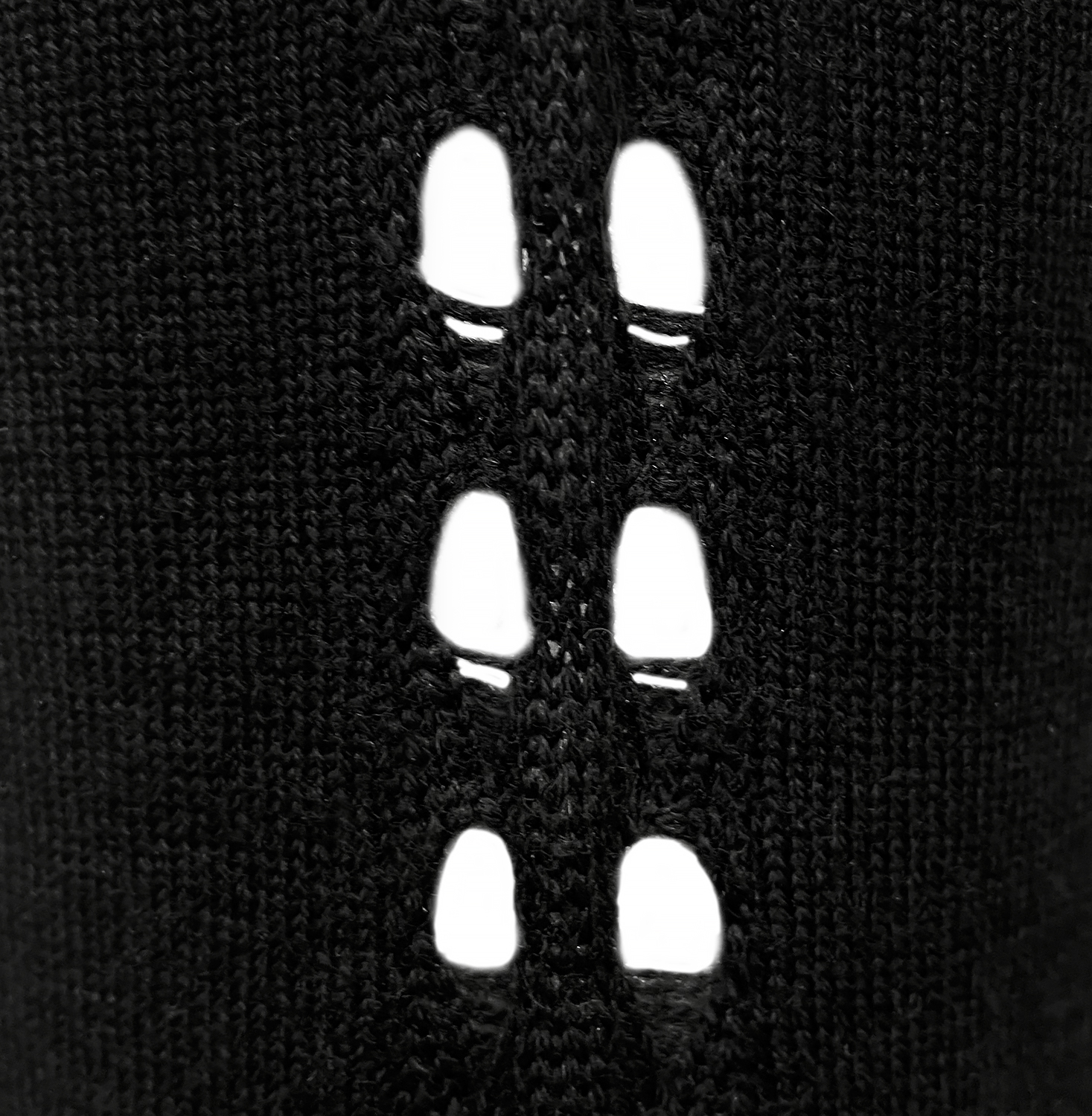 Черный свитер Chloé