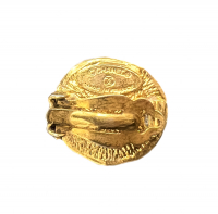 Золотистые клипсы Chanel