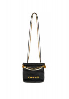 Черная стеганая сумка Chanel 22