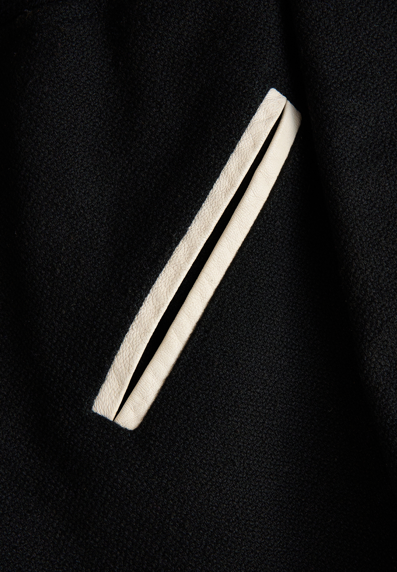 Черный бомбер Saint Laurent 