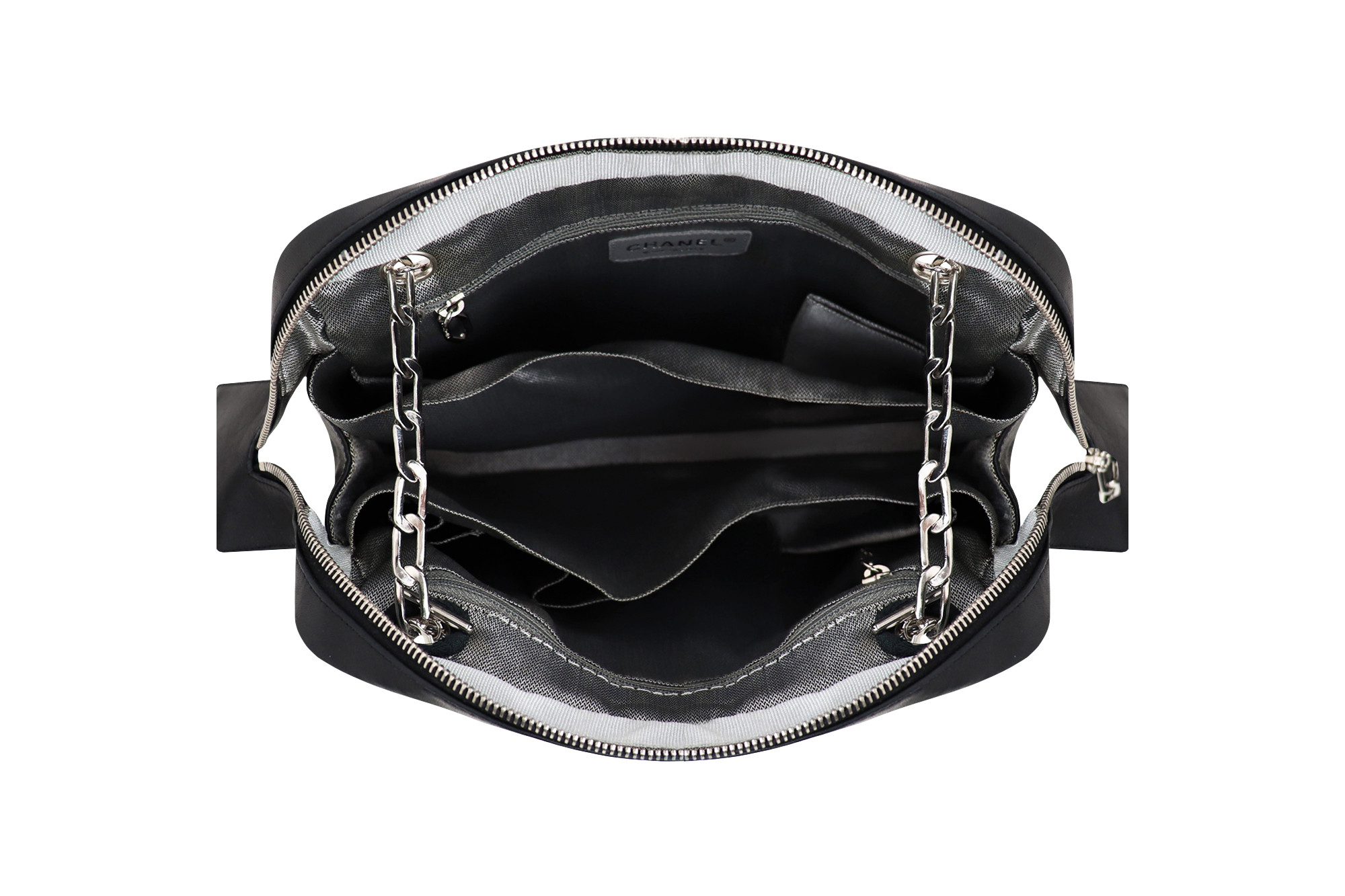 Сумка Chanel Mademoiselle Ligne Vertical Quilted Camera