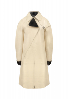 Бежевое кожаное пальто Chanel