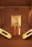 Подвеска Hermès Cadena в форме буквы 