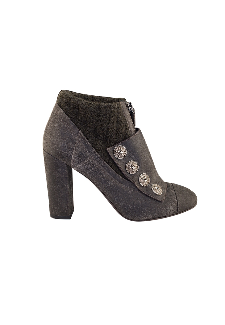 Серые ботильоны Chanel