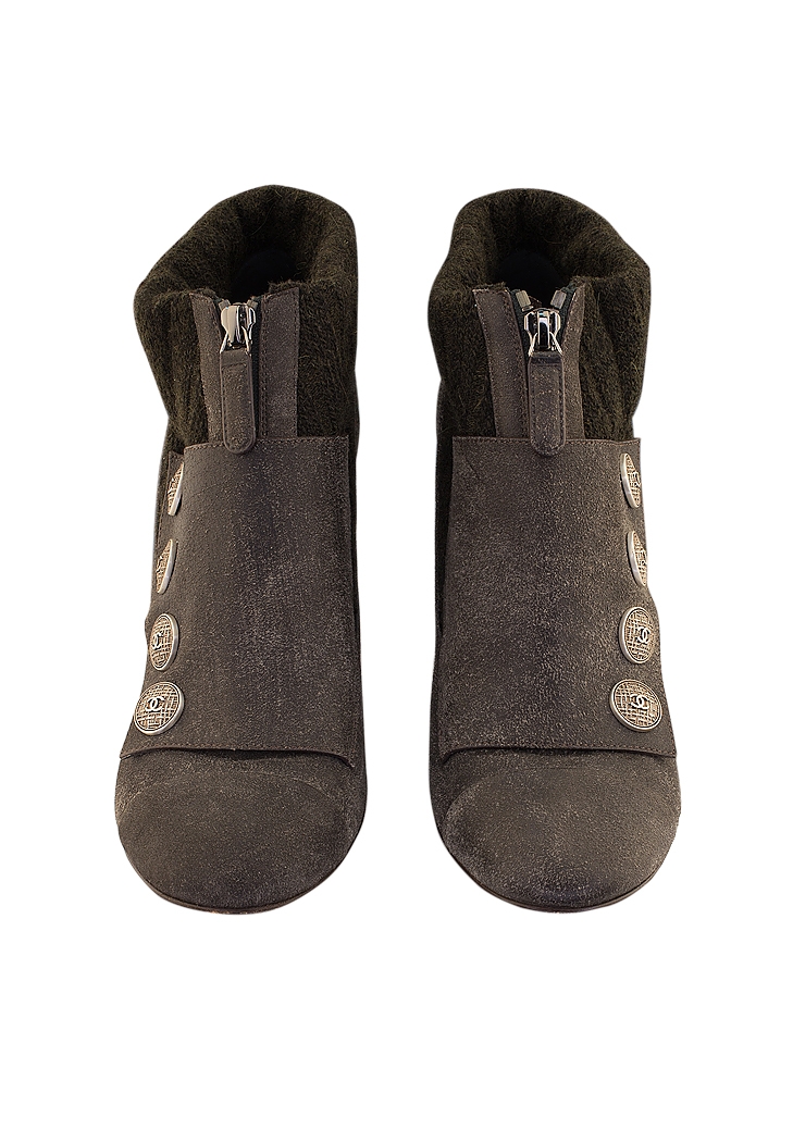 Серые ботильоны Chanel