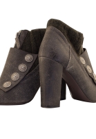 Серые ботильоны Chanel