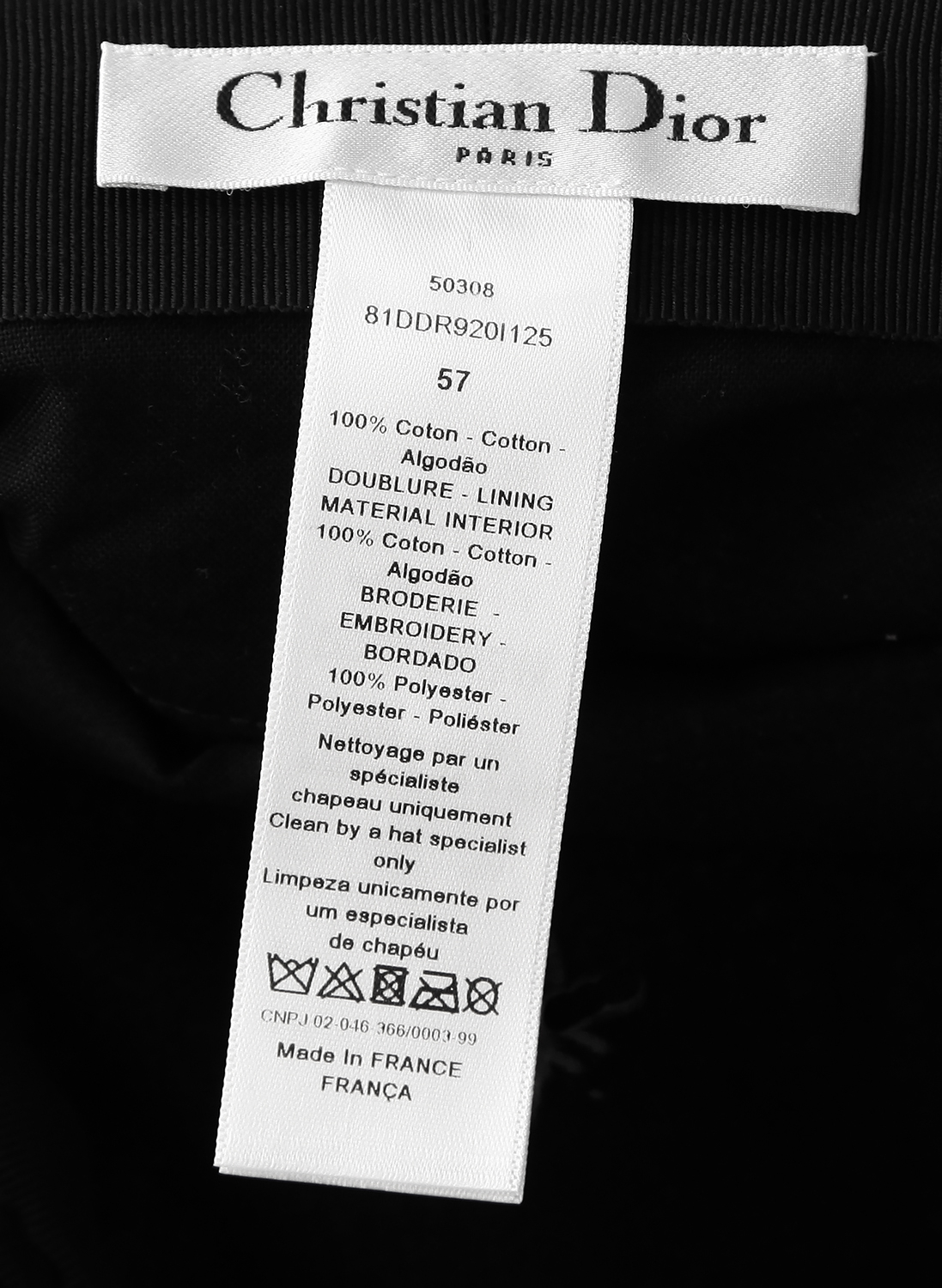 Белое кепи Christian Dior с надписями