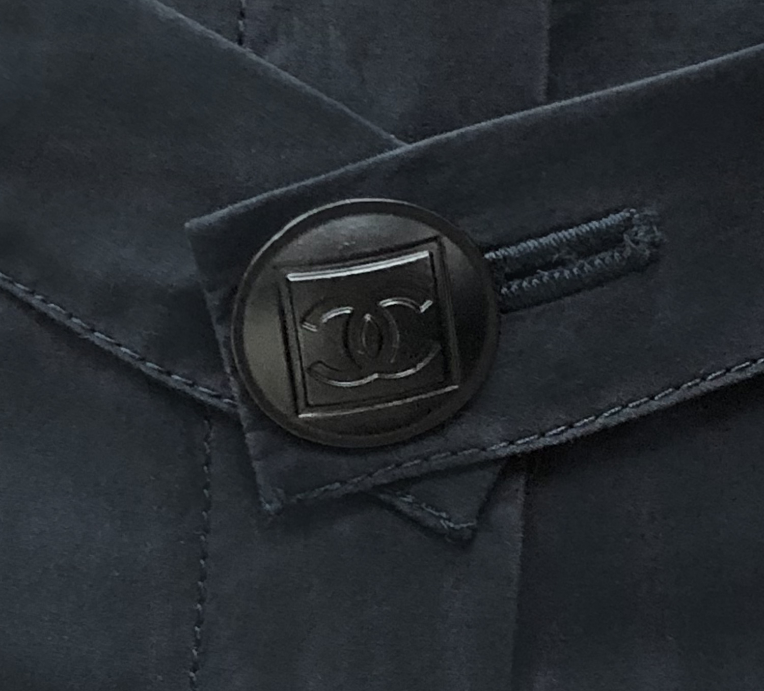 Темно-синие шорты Chanel