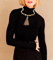 Колье Chanel с золотистой кистью и кристаллами