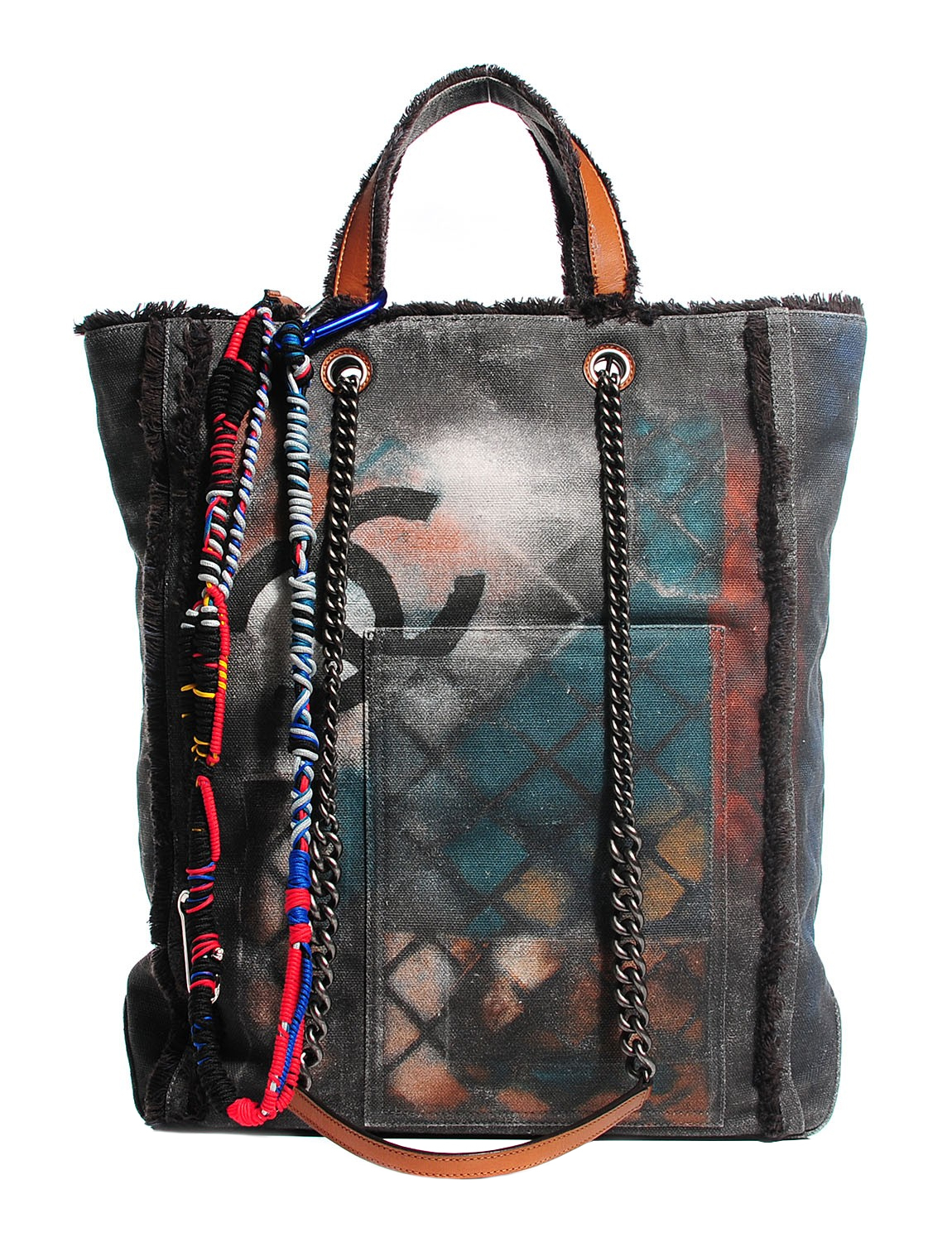 Тёмно-серая сумка Chanel Graffiti