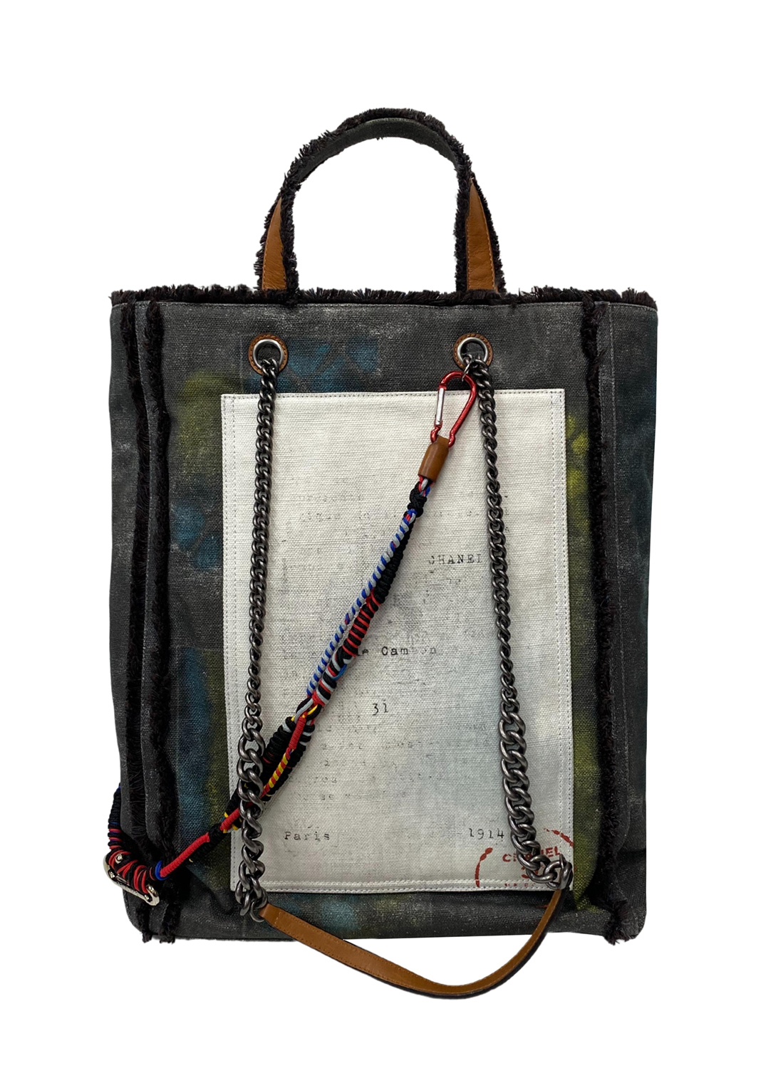 Тёмно-серая сумка Chanel Graffiti