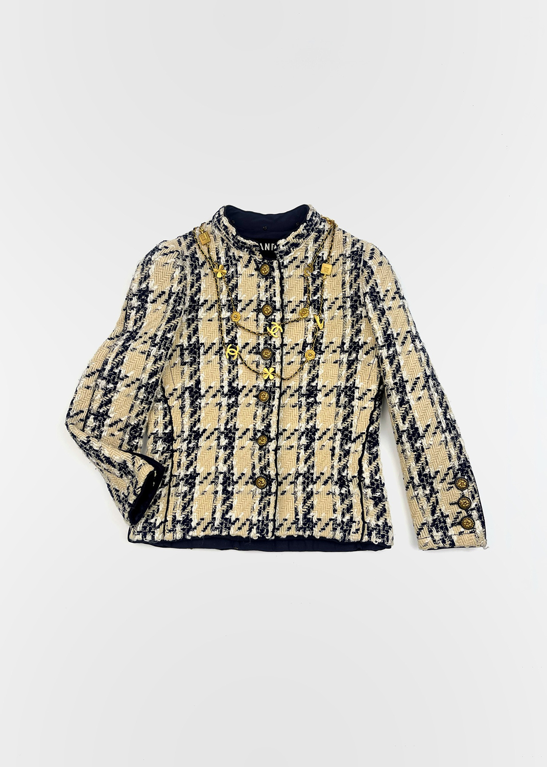 Бежевый жакет Chanel haute couture