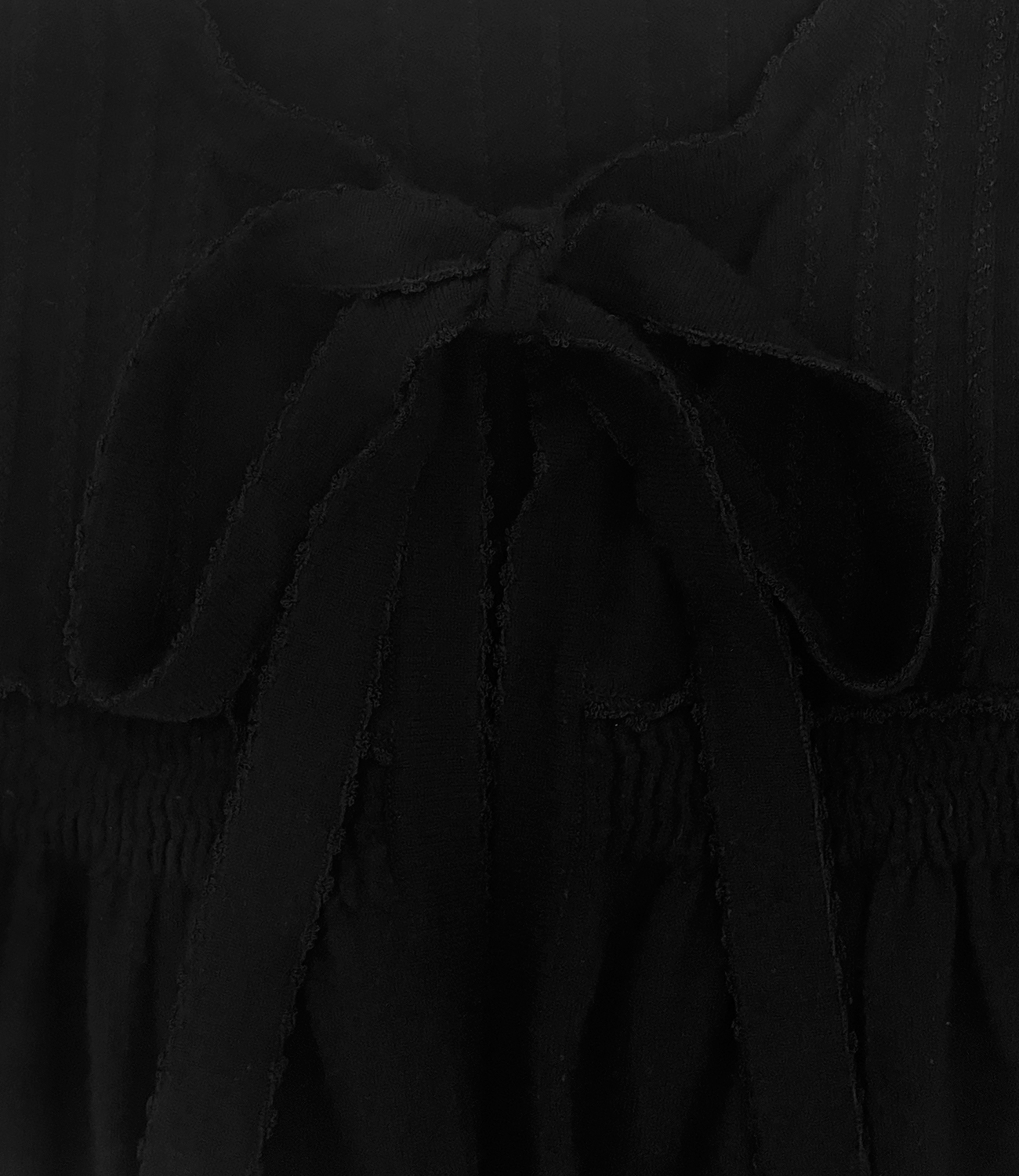 Черный кардиган Chanel с бантом