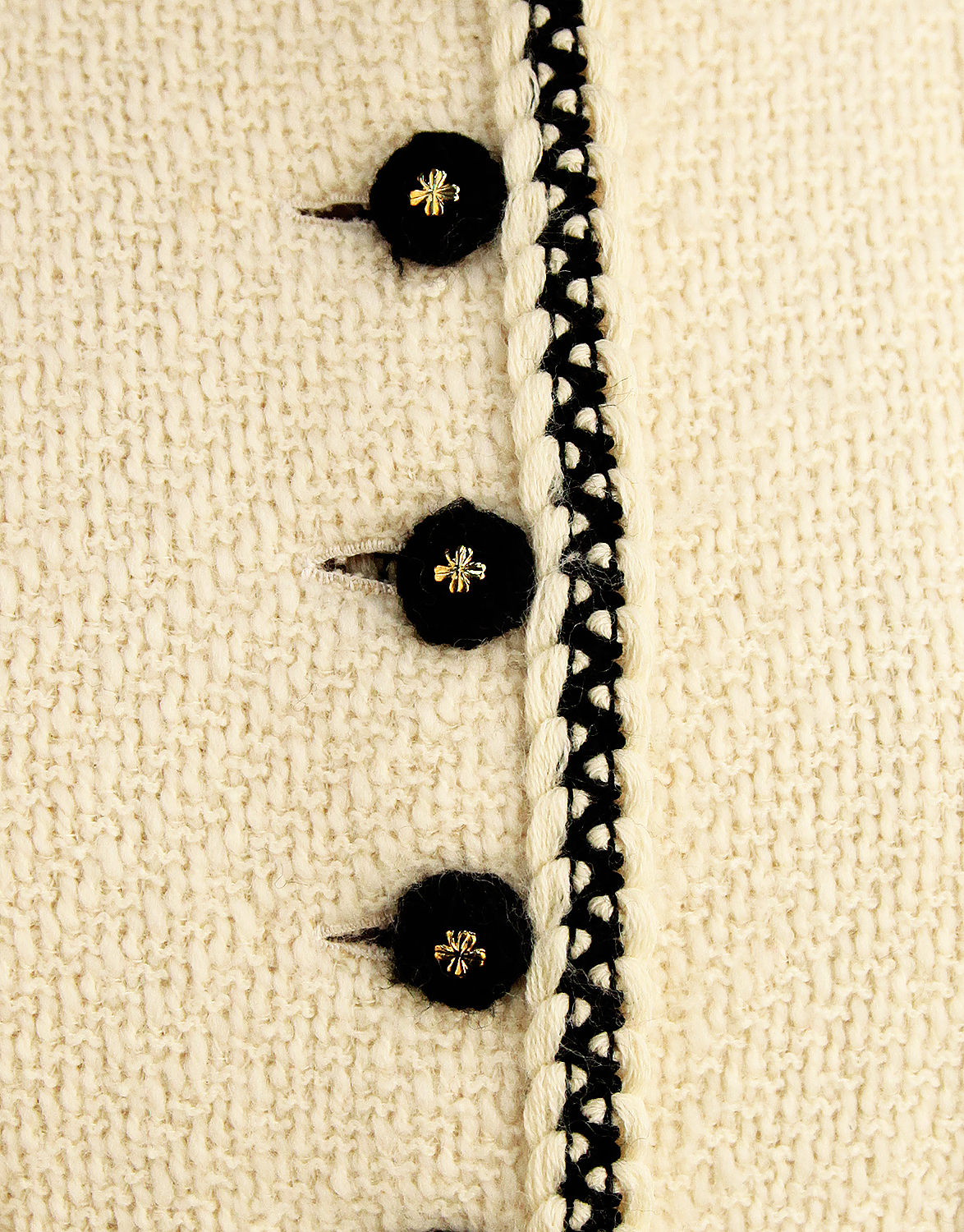 Бежевый жакет Chanel haute couture с оторочкой