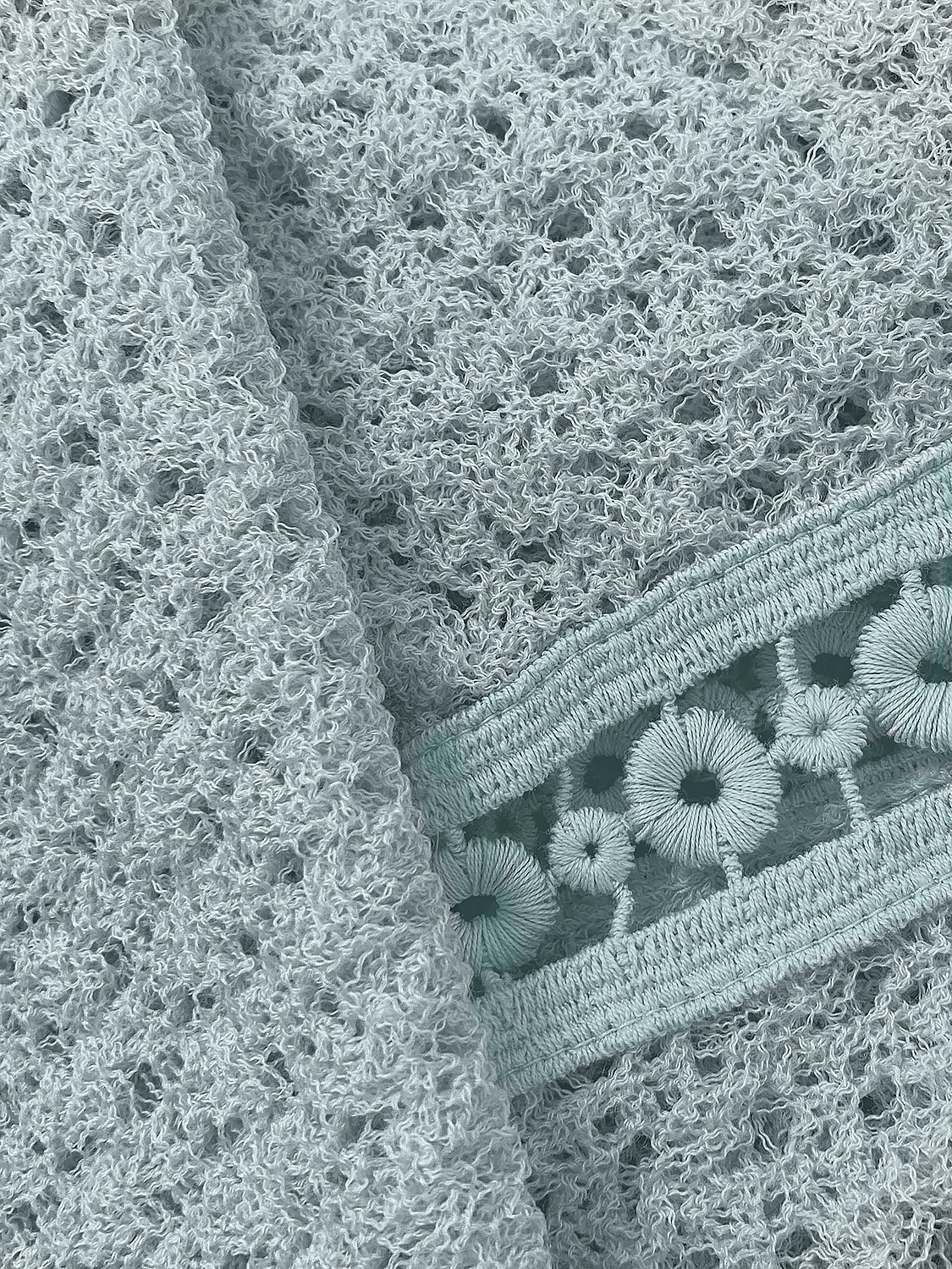 Голубой свитер Chloé